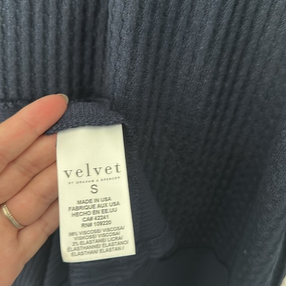 Velvet by Graham & Spencer Knit Sweater - Picture 4 of 6